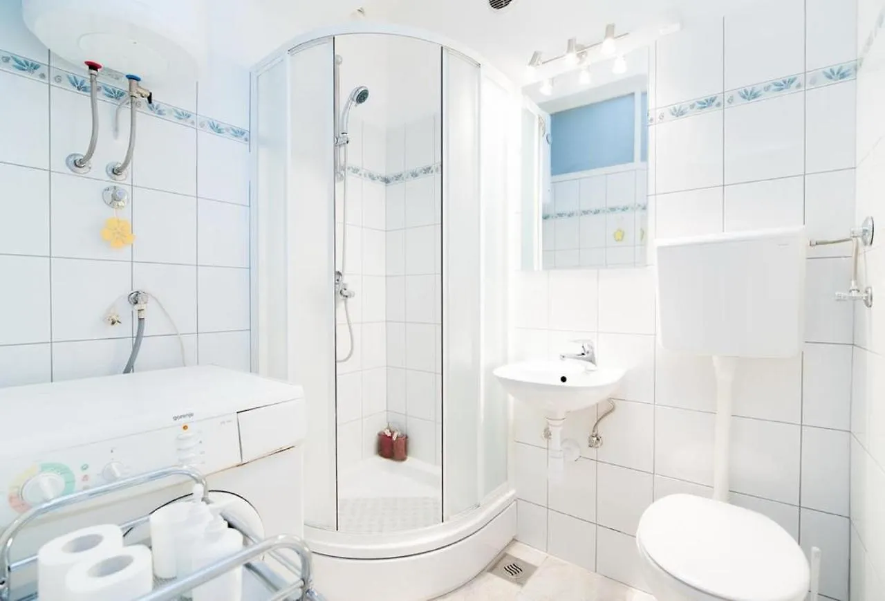 Apartment Iris Сплит